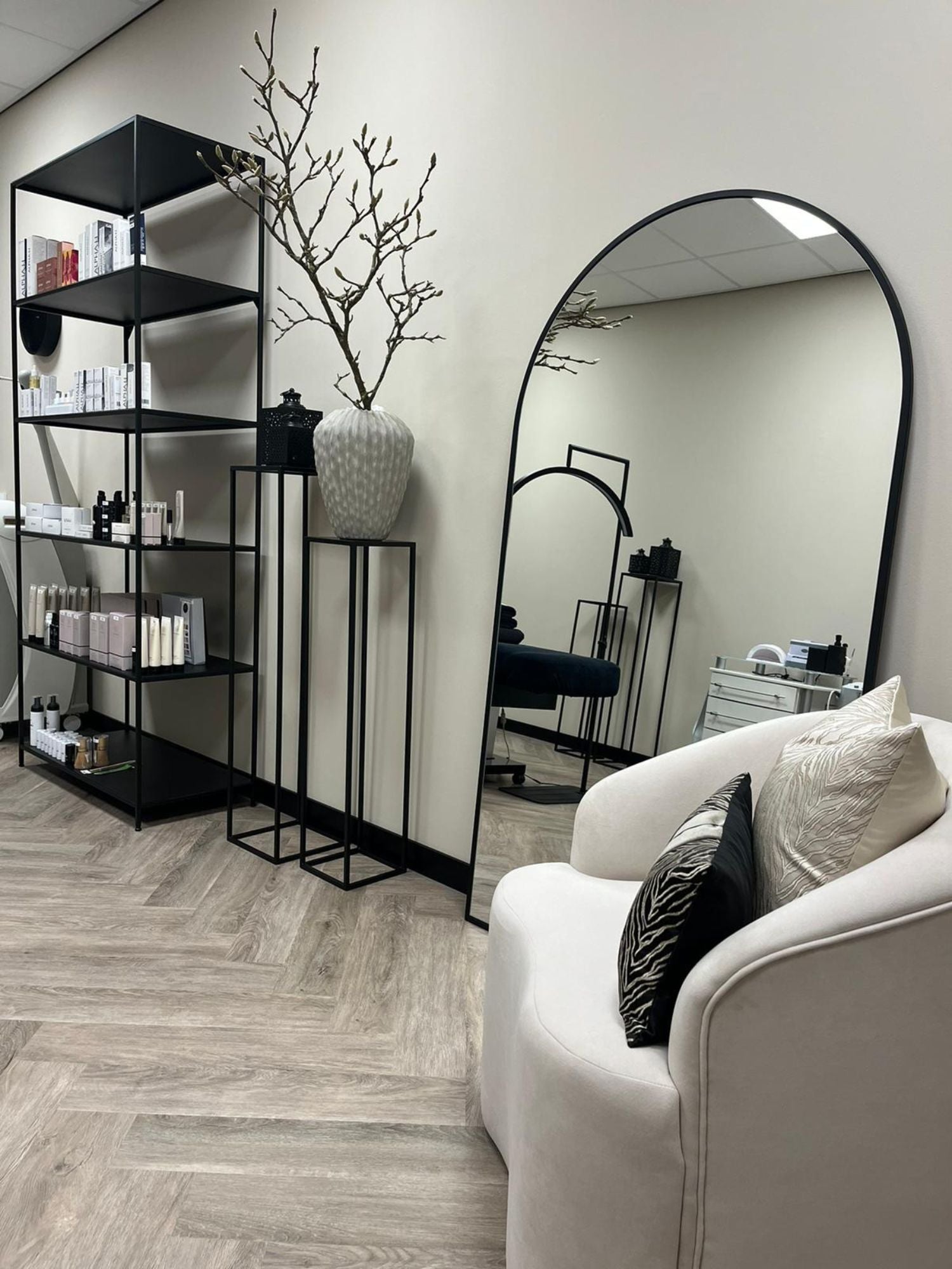 Grand miroir sur pied ovale 180x100 noir