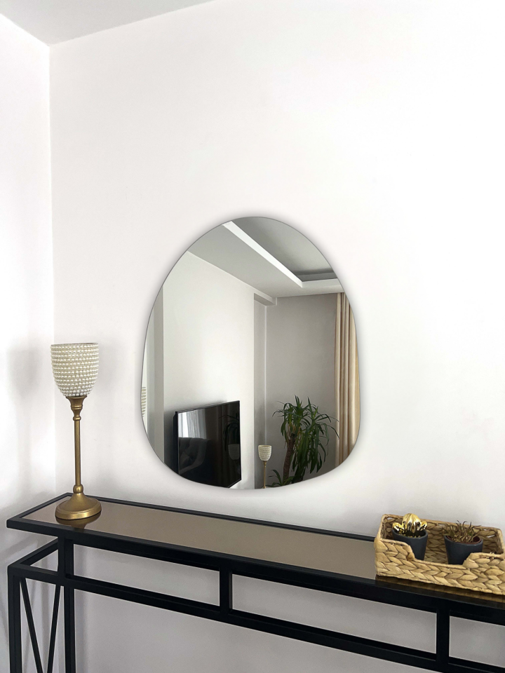 𝗟una – Asymmetrische Wandspiegel 70x60 cm