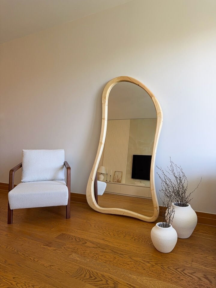 Lova – Organische Houten Spiegel 180x100 cm